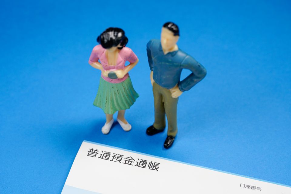 暗号資産という牙を持った未来通貨があなたの常識と財布を揺さぶる危険な現実